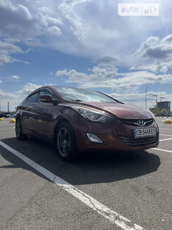 Седан Hyundai Elantra 2012 в Киеве