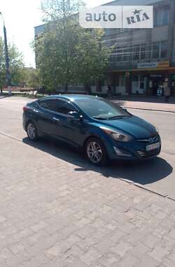 Седан Hyundai Elantra 2013 в Славуті