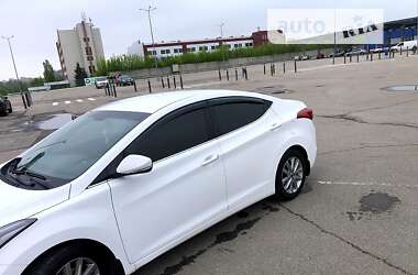 Седан Hyundai Elantra 2014 в Харкові