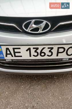 Седан Hyundai Elantra 2012 в 