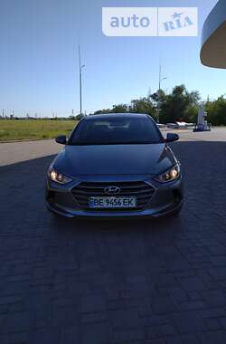 Седан Hyundai Elantra 2016 в Миколаєві