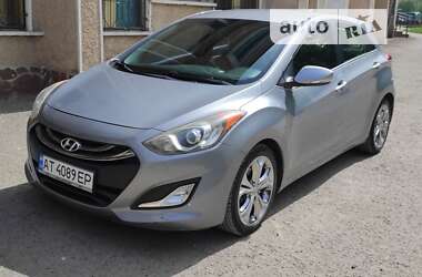 Хетчбек Hyundai Elantra 2014 в Івано-Франківську