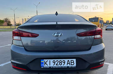 Седан Hyundai Elantra 2018 в Белой Церкви