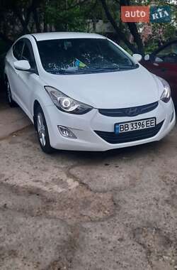 Седан Hyundai Elantra 2013 в 