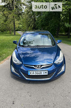 Седан Hyundai Elantra 2014 в Киеве