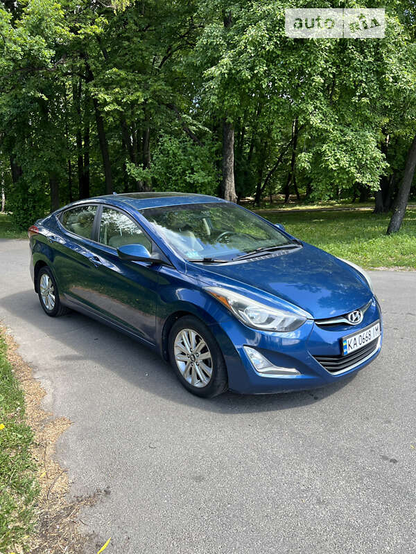 Седан Hyundai Elantra 2014 в Киеве