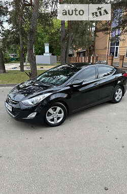 Седан Hyundai Elantra 2013 в Києві