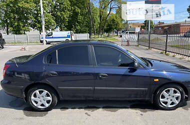 Седан Hyundai Elantra 2006 в Чернігові