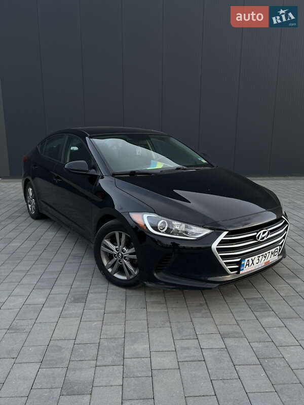 Hyundai Elantra 2017
