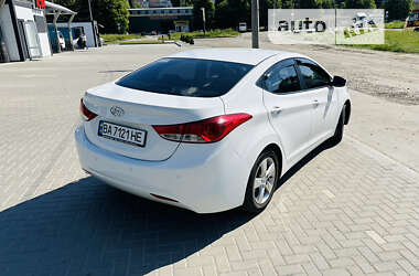 Седан Hyundai Elantra 2012 в Кропивницькому