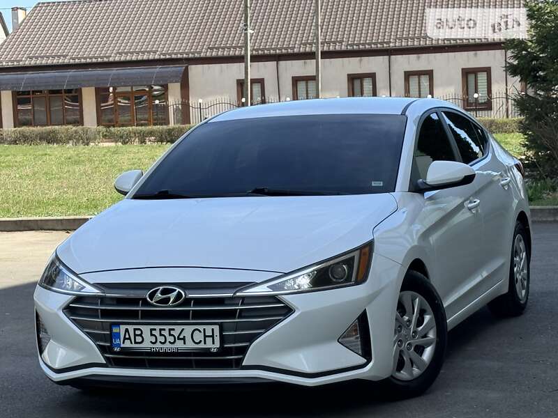 Седан Hyundai Elantra 2018 в Вінниці