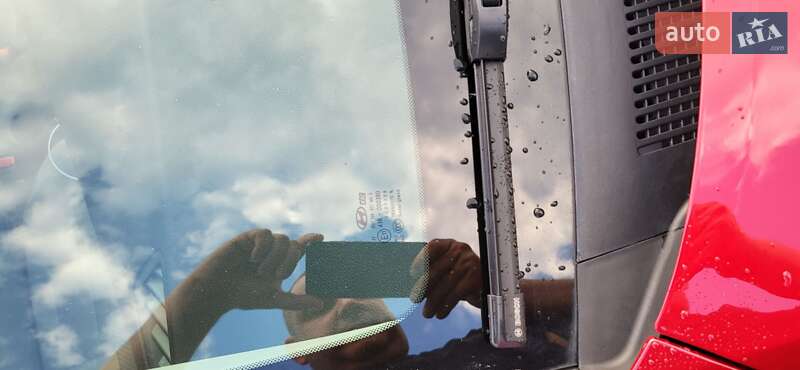 Седан Hyundai Elantra 2018 в Киеве