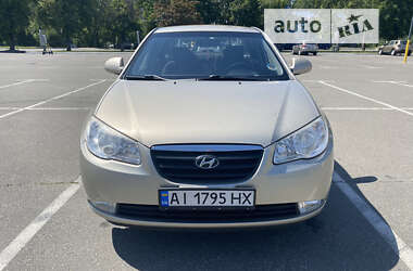 Седан Hyundai Elantra 2008 в Броварах