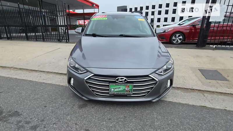 Hyundai Elantra 2016