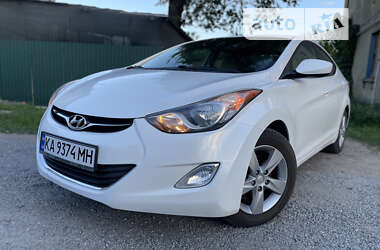 Седан Hyundai Elantra 2013 в Кременчуге