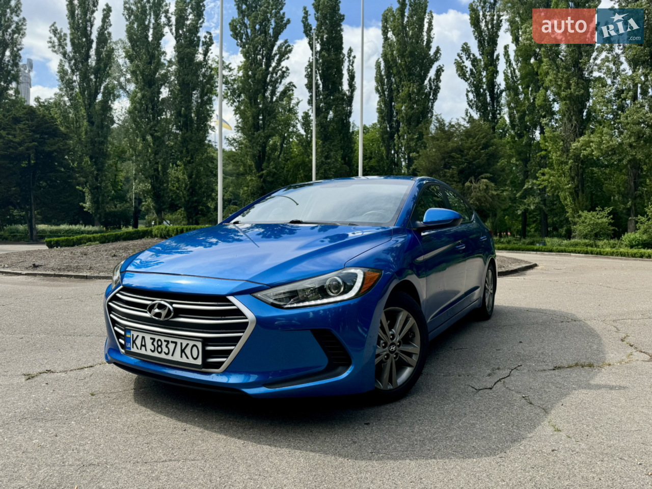 2017 Hyundai Elantra - мініатюра 41
