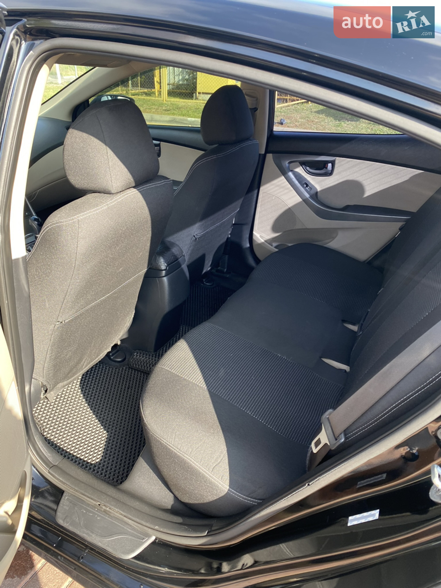 2014 Hyundai Elantra - мініатюра 4