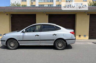 Седан Hyundai Elantra 2008 в Виннице