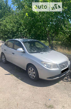 Седан Hyundai Elantra 2008 в Запорожье