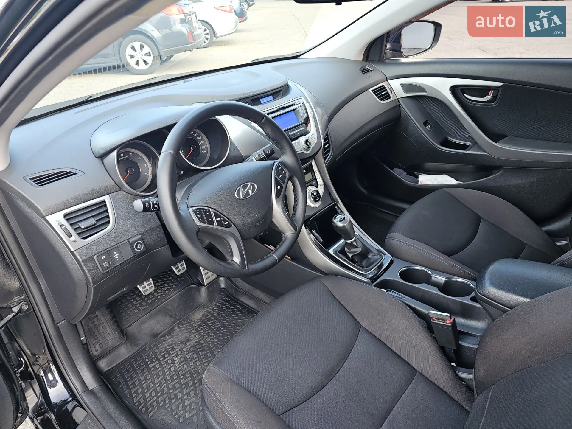 2012 Hyundai Elantra - мініатюра 16