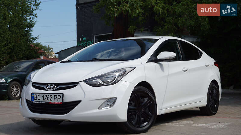 Hyundai Elantra 2011
