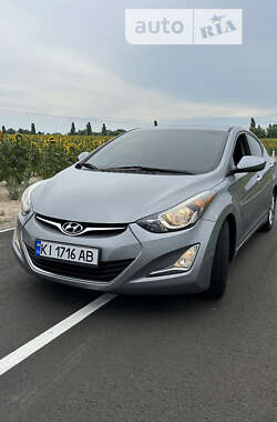 Седан Hyundai Elantra 2014 в Броварах