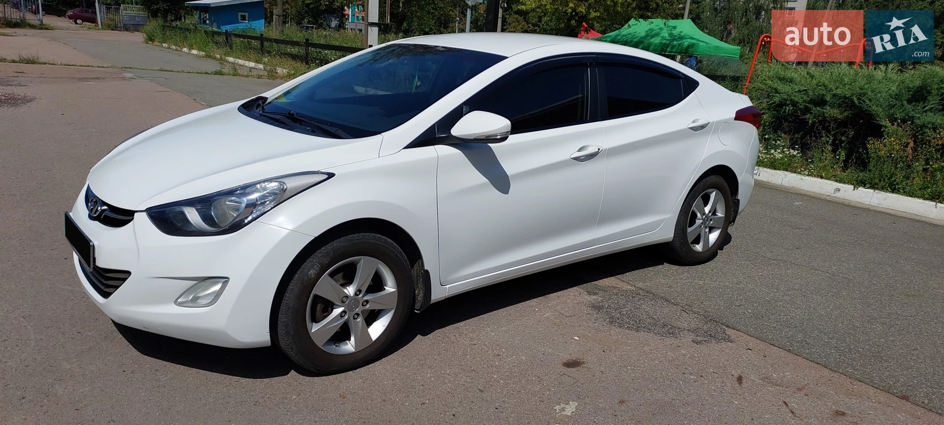 2013 Hyundai Elantra - мініатюра 3
