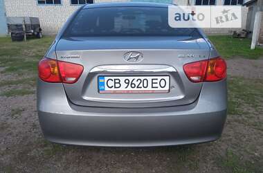 Седан Hyundai Elantra 2011 в Чернігові