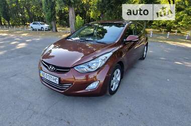 Седан Hyundai Elantra 2012 в Павлограде