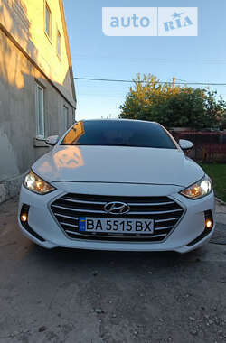 Седан Hyundai Elantra 2016 в Александрие