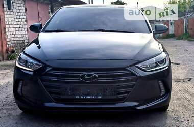 Седан Hyundai Elantra 2017 в Харькове