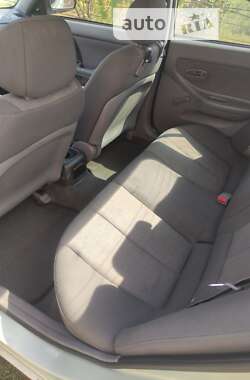 Седан Hyundai Elantra 2005 в Броварах