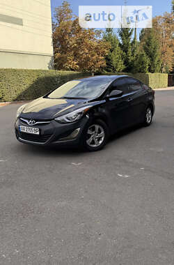 Седан Hyundai Elantra 2014 в Киеве