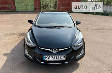 Седан Hyundai Elantra 2015 в Киеве