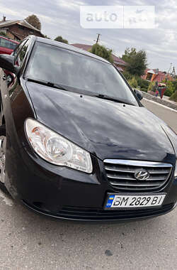 Седан Hyundai Elantra 2008 в Ромнах