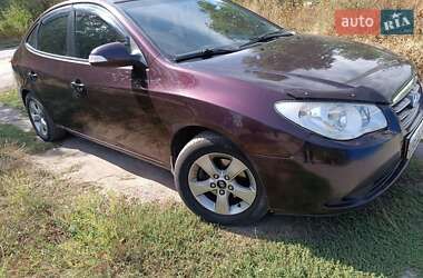 Седан Hyundai Elantra 2010 в 