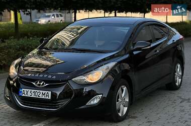 Седан Hyundai Elantra 2012 в 