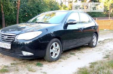 Седан Hyundai Elantra 2011 в Киеве