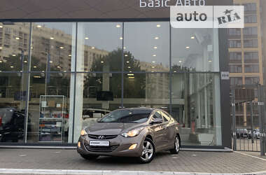 Седан Hyundai Elantra 2013 в Одессе