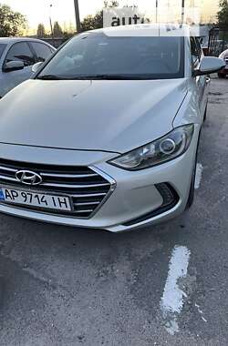 Седан Hyundai Elantra 2016 в Запорожье