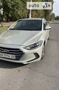 Седан Hyundai Elantra 2016 в Запорожье