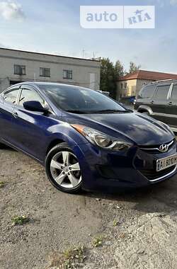 Седан Hyundai Elantra 2013 в Фастове