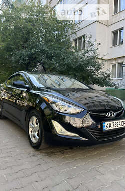 Седан Hyundai Elantra 2014 в Сумах