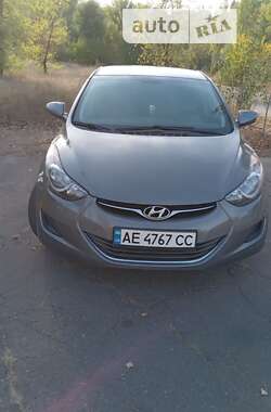 Седан Hyundai Elantra 2013 в Кам'янському