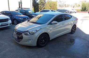 Седан Hyundai Elantra 2011 в Києві