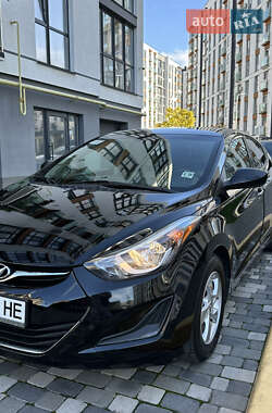 Седан Hyundai Elantra 2013 в 