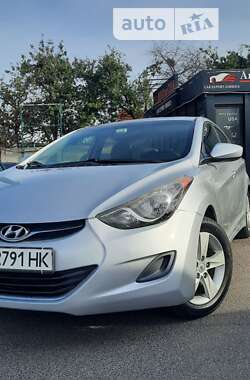 Седан Hyundai Elantra 2013 в Полтаві