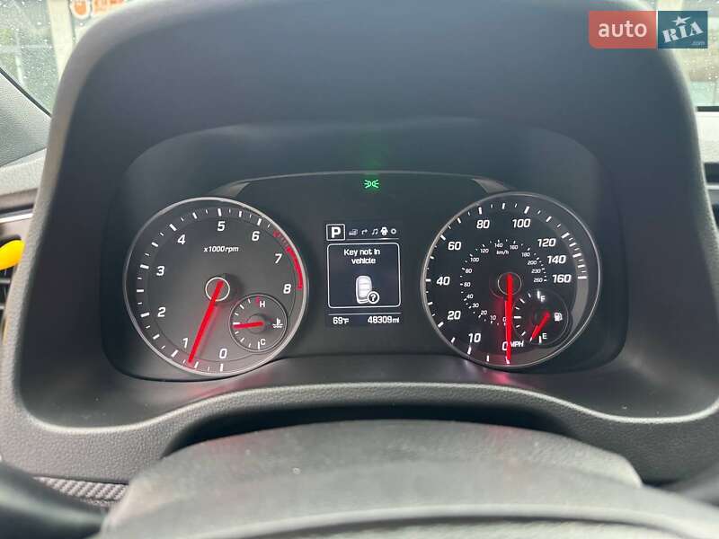 Седан Hyundai Elantra 2017 в Кривом Роге