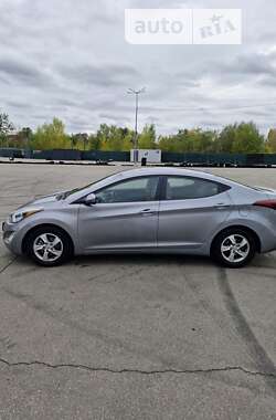 Седан Hyundai Elantra 2014 в Киеве