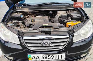 Седан Hyundai Elantra 2008 в 